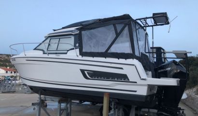 Motorová loď Merry Fisher 795 S2