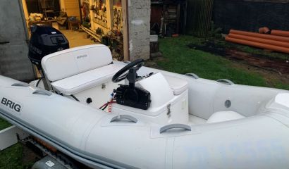 Laminátový člun BRIG 330 + Tohatsu 30Hp