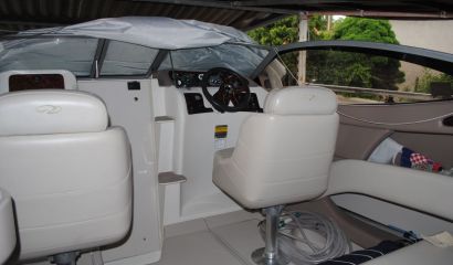 Motorová loď Regal 2150 LSC Motorová loď Regal 2150 LSC