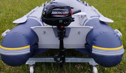 Nafukovací člun YellowV Iboats VB300 + Mercury F 2,5 MH - šedý NOVÝ Nafukovací člun YellowV Iboats VB300 + Mercury F 2,5 MH - šedý NOVÝ