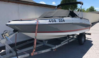 BAYLINER 175 GT3 + MERCRUISER 3.0l TKS 135ps + vlek THULE Brenderup 1300 Black Line + výbava r.v. 2015