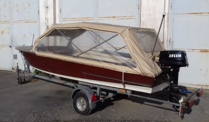 Motorový člun typ Wartburg