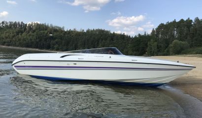 kajutový motorový člun MOSTES VENERE