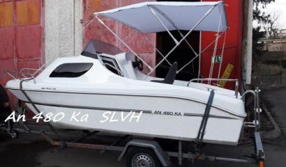 Motorový kajutový člun loď AN 480 Ka  SLVH Motorový kajutový člun loď AN 480 Ka  SLVH