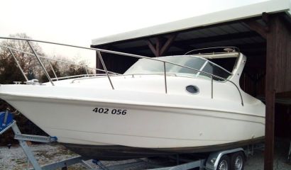 kajutový člun SAVER 690+HONDA 225koní, rv.2002