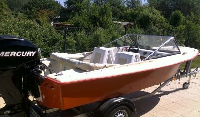 Renovovaný člun Sport 50