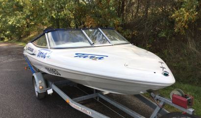 PRODÁM MOTOROVOU LOĎ QUICKSILVER 470