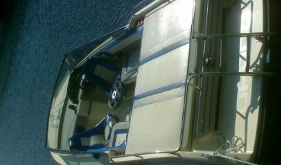 Motorový člun DRACO - 1900 pro 7 osob a vlek.