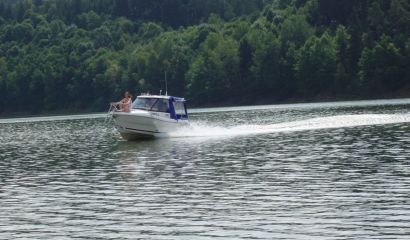 Prodám kajutovou loď Cortina 460