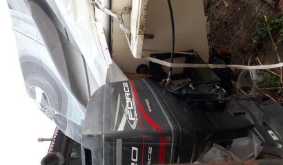 Člun Glastron Aventura 214