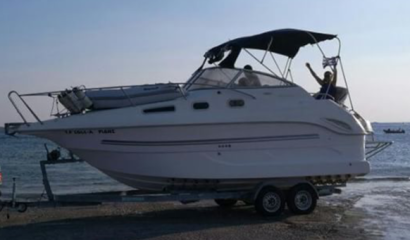 Laminátová loď Drago 27 + Yamaha 225 - super loď Laminátová loď Drago 27 + Yamaha 225 - super loď