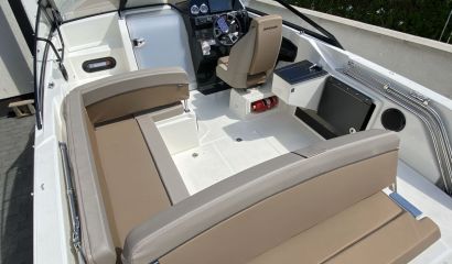 QUICKSILVER Activ 675 CRUISER + MERCURY F 150 EFI EXLPT