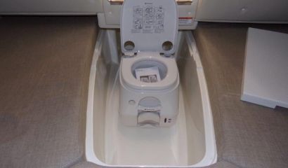 BAYLINER VR-5 Cuddy + MERCURY F 200 V6 EFI EXLPT DTS