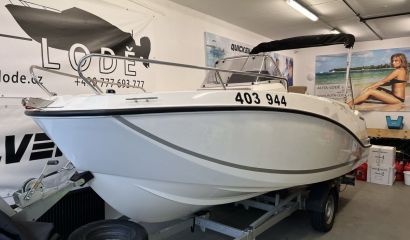 QUICKSILVER Activ 555 Open + M F 115 EFI ELPT + vlek THULE 1300 r.2020