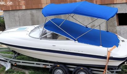 Bayliner Capri 602 Cuddy Cabin 2005 - nové čalounění